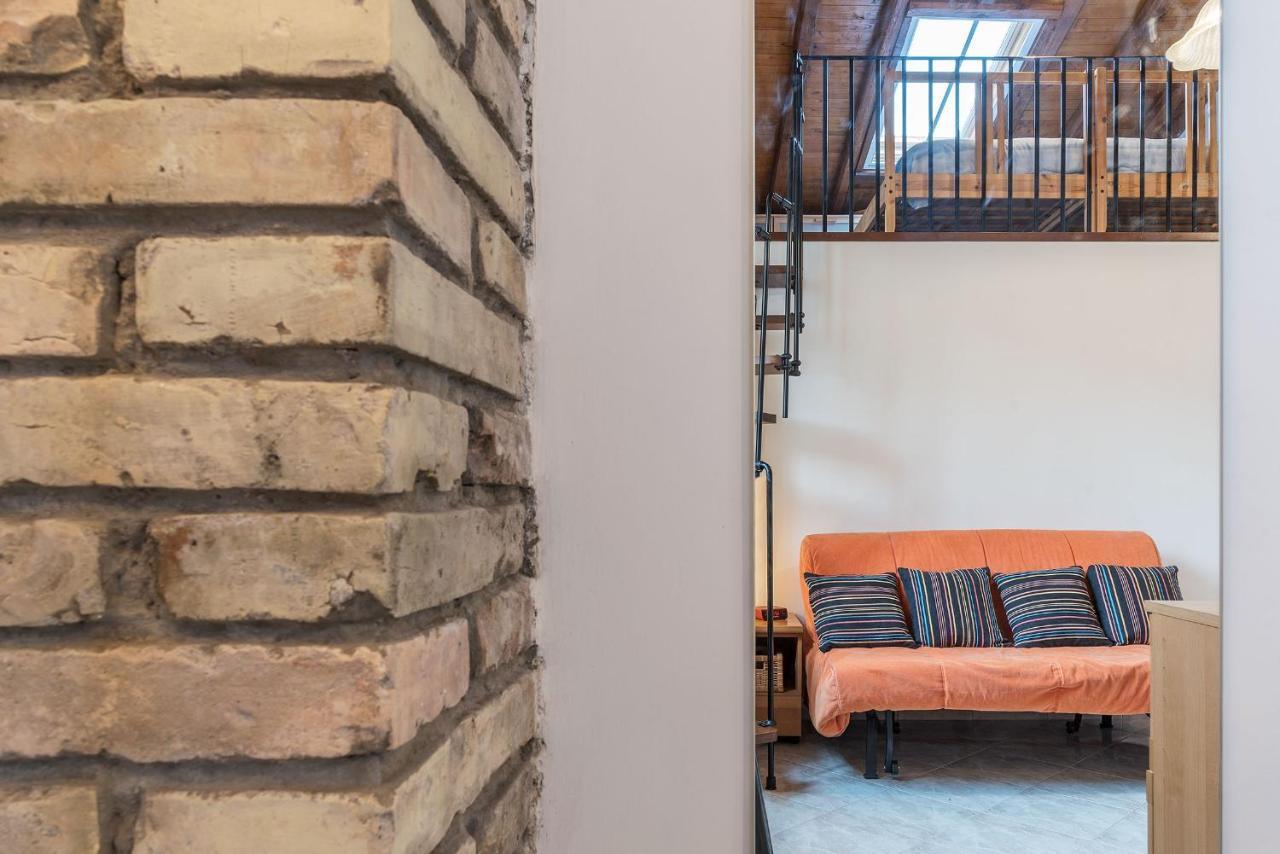 Pigneto Comfy Loft Apartment Rome Exterior photo